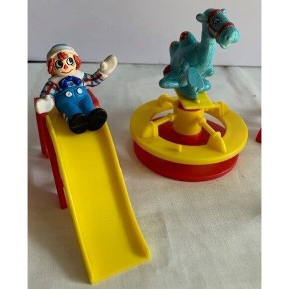 Raggedy Ann & Andy Panda Bear Camel PVC Figures & Playground Vtg 1988 MacMillan - Picture 2 of 12